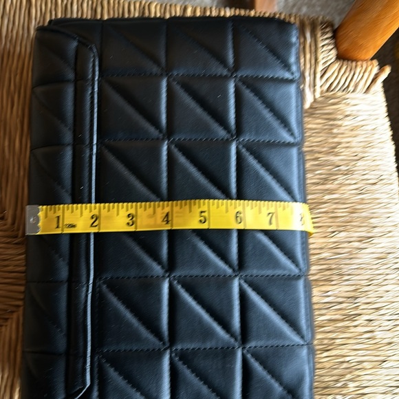 New Without Tags Venus Quilted Purse - Picture 6 of 6